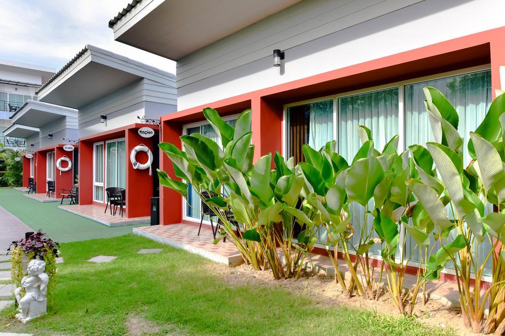 Milano Huahin Hotel Bagian luar foto
